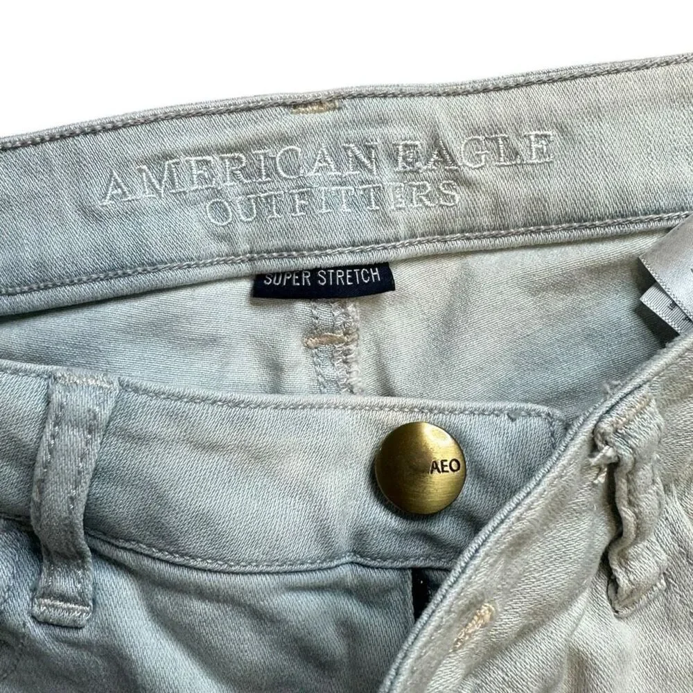 AMERICAN EAGLE Women’s Light Blue Wash Super Stretch Super Low Rise Distressed S - Picture 4 of 6